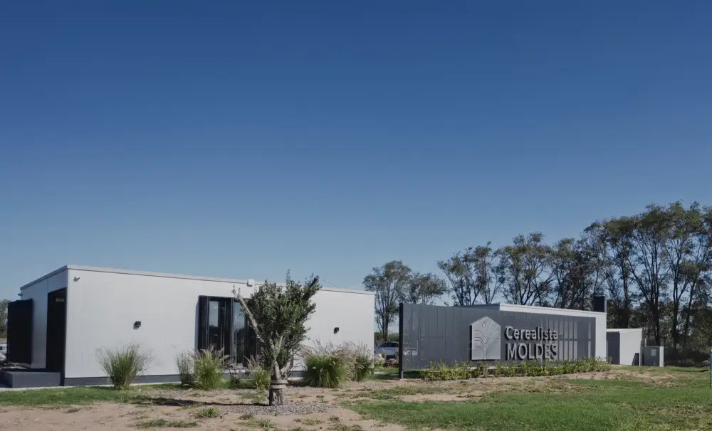 Depósito e instalaciones de la sucursal de Sampacho
